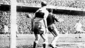 PUSKA MARCARDO UN GOL EN EL PARTIDO REAL MADRID - ELCHE QUE GANO (11-2) EL REAL MADRID