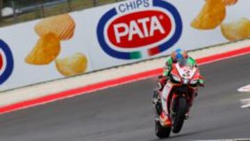 Biaggi, el m&aacute;s r&aacute;pido en Misano.