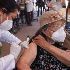 Vacunación México: quiénes podrían recibir la cuarta dosis y a partir de cuándo