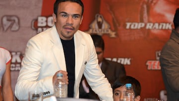 Juan Manuel Márquez durante una conferencia de prensa.