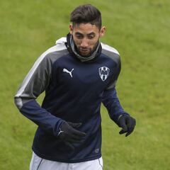 J. Urretaviscaya: "Estamos más vivos que nunca"