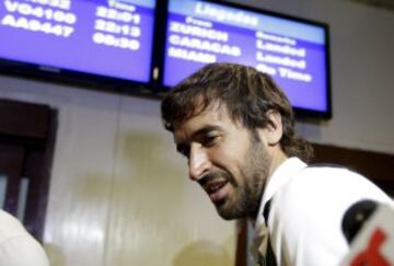 New York Cosmos player Raul Gonzalez arrives at the Jose Marti International Airport in Havana May 31, 2015. Brazilian football great Pele will join his former club the New York Cosmos on a goodwill mission to Cuba that will include an exhibition match Tuesday between the Cosmos and the Cuban national team, Cuban officials said. Today's Cosmos get their star power from former Real Madrid striker and Spain captain, Raul Gonzalez, 37. 
REUTERS/Enrique de la Osa