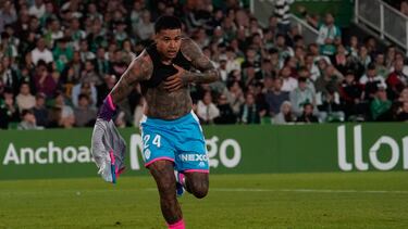 Kenedy, gol en el Racing - Valladolid.