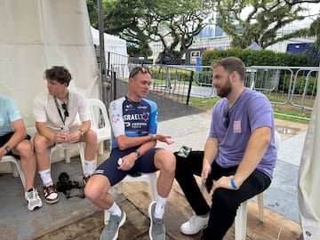 Froome, en su entrevista con AS en Singapur