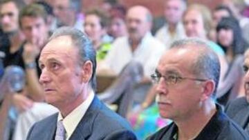 <b>MATRIMONIO DE MOMENTO. </b>Lopera sigue confiando en Tapia para que lleve al Betis a Primera.