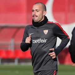 El Sevilla se entrena sin los sudamericanos pero con Aleix