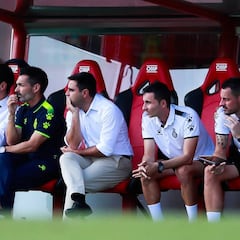 Abrazos rotos, paisaje desolador