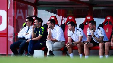 Abrazos rotos, paisaje desolador