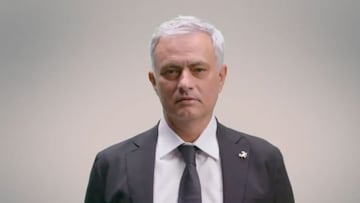 Mou raja contra la diversión más obsesiva de los futbolistas: "Se quedan jugando a esa m*****"