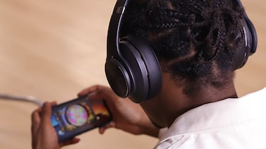 Estos auriculares inalmbricos con bluetooth prometen 90 horas de autonoma (y estn de oferta)