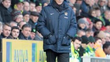 Pellegrini reservó a Negredo, Navas y Hart para el Barcelona