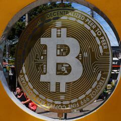 This is how much money you would have now if you had invested $1,000 in Bitcoin years ago