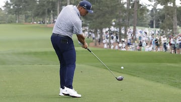 Augusta (United States), 11/04/2024.- Bryson DeChambeau of the US tees off on the seventh tee during the first round of the Masters Tournament at the Augusta National Golf Club in Augusta, Georgia, USA, 11 April 2023. The Augusta National Golf Club is holding the Masters Tournament from 11 April through 14 April 2024. EFE/EPA/ERIK S. LESSER
