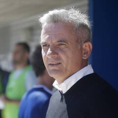 La prudencia impera en el mercado del Fuenlabrada