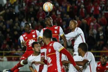 Primer plano: Santa Fe ante Inter en El Campín