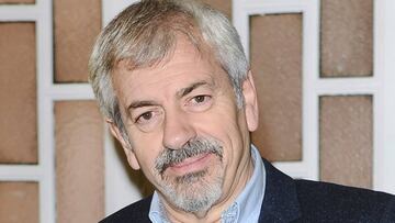 El presentador de televisión Carlos Sobera posando con rostro amable.