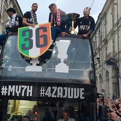 Fiesta en Turín: así fue el festejo de Cuadrado y Juventus
