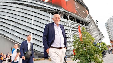 Juan Roig, a su llegada al Arena.