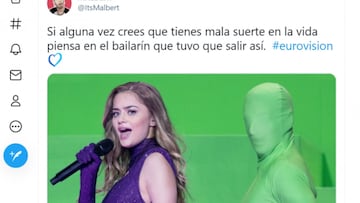 Algunos usuarios de las redes tomaron este momento de la gala de Eurovisión 2021 que tuvo lugar en mayo. Este bailarín no tuvo su mejor momento en la gala que tuvo lugar en Rotterdam.