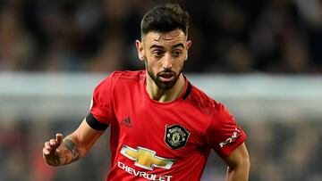 Manchester United's Bruno Fernandes impresses Van Persie: "He's a joy to watch"