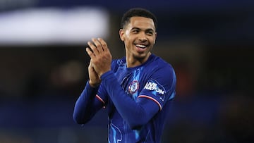 Levi Colwill, en un partido con el Chelsea