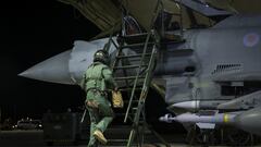 A Royal Air Force Typhoon aircraft is prepared to conduct further strikes against Houthi targets, February 24, 2024. AS1 Eoin Kirwan-Taylor RAF/UK MOD/Handout via REUTERS THIS IMAGE HAS BEEN SUPPLIED BY A THIRD PARTY. NO RESALES. NO ARCHIVES. MANDATORY CREDIT