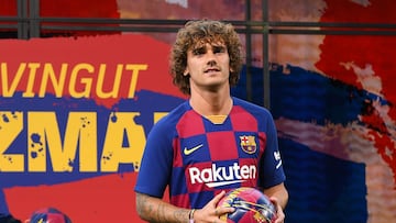 Barcelona's profits down despite record income