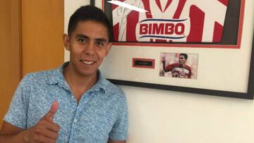 Néstor Calderón ya realizó exámenes médicos con Chivas