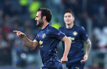 Mata celebrates his equaliser for United.