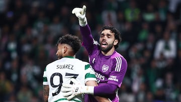 Soccer Football - UEFA Champions League - Quarter Final - First Leg - Sporting CP v Arsenal - Estadio Jose Alvalade, Lisbon, Portugal - April 7, 2026 Sporting CP's Luis Suarez and Arsenal's David Raya react REUTERS/Rodrigo Antunes