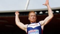 Rutherford, oro olímpico, prepara los Mundiales en su jardín