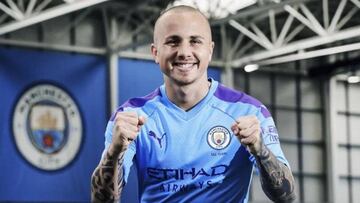 Ajax y PSV se pelean por el español Angeliño