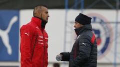 Arturo Vidal alaba al DT: "Sampaoli nos hizo más fuertes"