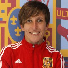 Sonia Bermúdez: "Con el balón, no hay ninguna selección que tenga jugadoras como España"