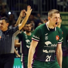 El Unicaja arrasa al Andorra y jugará la final ante Real Madrid