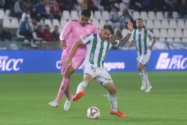 El paisano Carlos Marín desafía la racha local del Almería