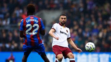 Soccer Football - Premier League - Crystal Palace v West Ham United - Selhurst Park, London, Britain - August 24, 2024 West Ham United's Max Kilman in action Action Images via Reuters/John Sibley EDITORIAL USE ONLY. NO USE WITH UNAUTHORIZED AUDIO, VIDEO, DATA, FIXTURE LISTS, CLUB/LEAGUE LOGOS OR 'LIVE' SERVICES. ONLINE IN-MATCH USE LIMITED TO 120 IMAGES, NO VIDEO EMULATION. NO USE IN BETTING, GAMES OR SINGLE CLUB/LEAGUE/PLAYER PUBLICATIONS. PLEASE CONTACT YOUR ACCOUNT REPRESENTATIVE FOR FURTHER DETAILS..