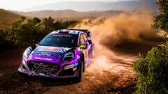 Sebastien Loeb recupera el placer de liderar en Grecia