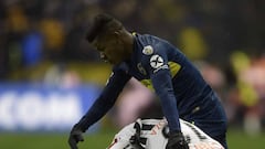 Wilmar Barrios durante el partido entre Boca Juniors y Libertad por Copa Libertadores