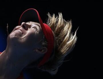 Maria Sharapova avanza a la final tras vencer a Makarova