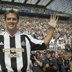 Owen incendia Newcastle