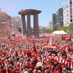 Emocionante "You'll never walk alone" en las calles de Madrid