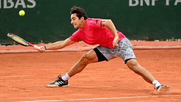 PARIS, FRANCE - OCTOBER 01: Cristian Garin of Chile plays a forehand during his Men&#039;s Singles second round match against Marc Polmans of Australia on day five of the 2020 French Open at Roland Garros on October 01, 2020 in Paris, France. (Photo by Shaun Botterill/Getty Images)