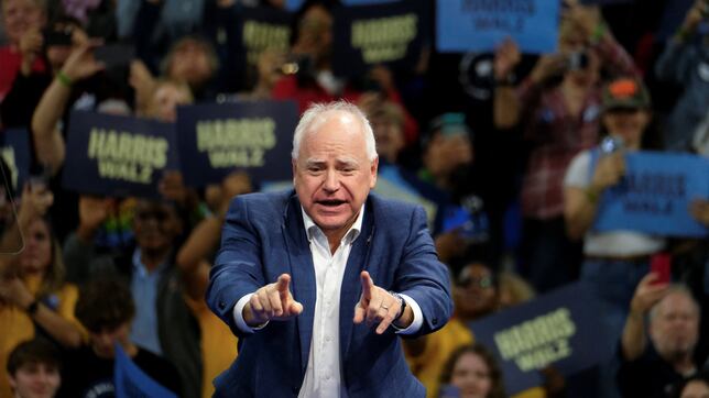 What football teams did VP candidate Tim Walz coach? Were they winning teams?