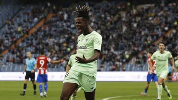 Nico Willams celebra su gol al Atlético.
