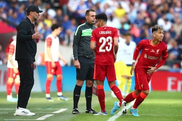 Luis Díaz salió campeón de la FA Cup con Liverpool que venció 6-5 al Chelsea en los lanzamientos desde el punto penal.