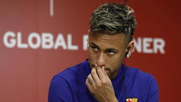 Neymar durante una rueda de prensa.