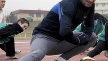 <b>ENTRENAMIENTOS. </b>Paquillo Fernández continúa con su preparación en Guadix (Granada).