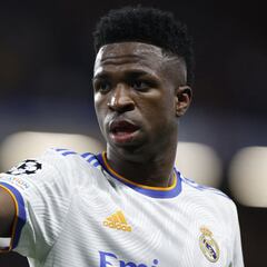 Aprobados y suspensos del Madrid: Benzema vuelve a triplicarse