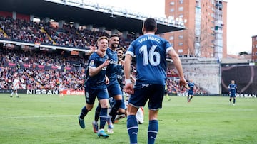 Viktor Tsgyganko of Girona FC celebrating his goal with his teammates during a match between Rayo Vallecano v Girona FC as part of LaLiga in Madrid, Spain, on March 18, 2022.  (Photo by Alvaro Medranda/NurPhoto via Getty Images)